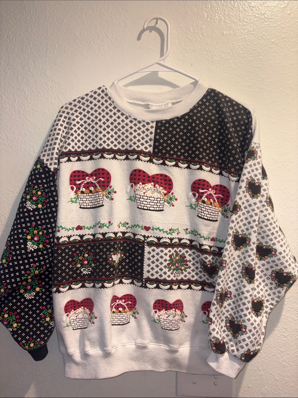 Spumoni by Franco Vintage 90s Christmas Patchwork Graphic Crewneck S